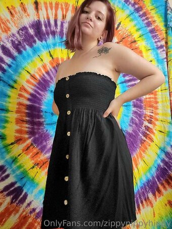 ZippyNippyHippy / https: Nude Leaks OnlyFans Photo 23