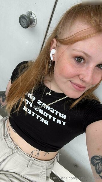 ZoeRedHair Nude Leaks OnlyFans Photo 18