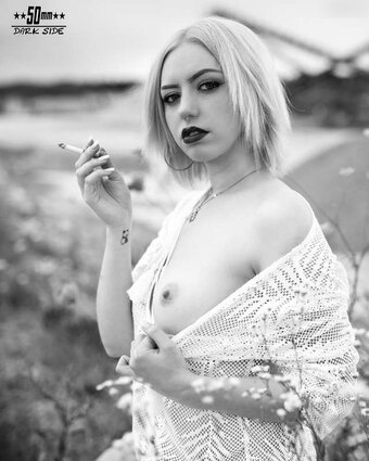 Zombiecookie Nude Leaks Photo 10