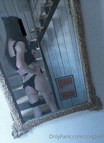 zorghell Nude Leaks Photo 8