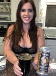 gonewild-today-is-national-stout-day-so-i-m-having-a-gunner-lQorNn.jpg