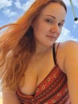 redhead-frecks-be-poppin-74P7dZ.jpg