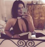 Rosie Osborn.rosannajoyx.IG.29414922_748936618648766_8582477824399507456_n.jpg