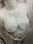 amateur-shower-time-eYoTfL.jpg