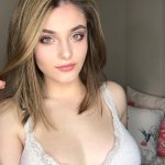 Alana Arbucci is a popular Youtuber3262165082112_n.jpg