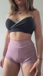 amateur-i-feel-like-everything-s-too-tight-it-s-time-for-y-Thu8L4.jpg