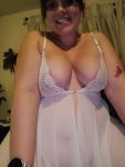 chubby-feeling-naughty-and-frisky-wQJI15.jpg