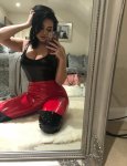 emmagreen-25-12-2018-4217298-Big cleavage and shiny leggings....jpeg