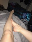feet-legs-anyone-here-wanna-fuck-my-feet-SenSXm.jpg