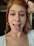 3ec5086cb17447b4404c0ee5d8d46cd9a4dfdd0664f21523968025a39274cdd8.jpg