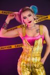 11_Nichameleon_Harley_Quinn_Gold_11.jpg