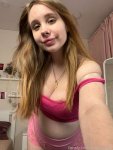 9e7a2448693401d568663e8c8babf240b68007f5e8eb9382dff4df331fc4dae1.jpg