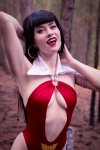 05_Vampirella_5.jpg