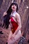 13_Vampirella_13.jpg