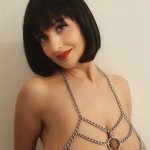 bukawskilisa - CIyZFEng9d8.jpg