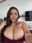 5a8f95e9df9ce35578eaa6a29e7058a90353597ea1e626e4a6ae373821835295.jpg