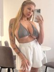 e983fda5814e064d3ace2947c9dbaa16b69eda63d13127c0eeda31c5547dfa81.jpg