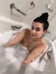 e21733eadd3bcdbab0e0be88a9e8176d66c842f5e2346d53664554639ac9d3a7.jpg