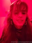 fe906eff1a831d20170bae3b9f6c2954e056ffe4e2d0b9bdebd49e8fd024a384.jpg