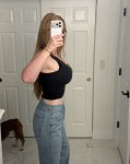 HOG186ZbAAAHq-d.jpg