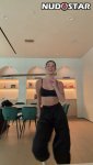 Charli_D_Amelio_nude_leaked_008.jpg