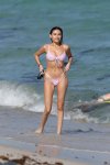 Madison-Beer-White-And-Pink-Beach-Bikini-18.jpg