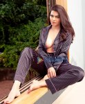 Sherlyn-Chopra-2 (1).jpg