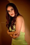 neha-malik-latest-hot-hd-photos-wallpapers-1080p-instagram-giew.jpg