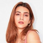 kriti-sanon-hot-hd-photos-wallpapers-for-mobile-1080p-ua6o.jpg