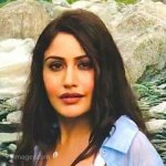 surbhi-chandna-hot-hd-photos-wallpapers-for-mobile-download-1ppn.jpg