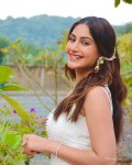surbhi-chandna-hot-hd-photos-wallpapers-for-mobile-download-nj8d.jpg