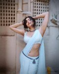 adah-sharma-hot-hd-photos-wallpapers-for-mobile-download-ufdm.jpg