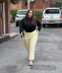 Lauren-Goodger-Feet-6266363.jpg