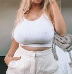 Screenshot_20200517-065152_Instagram (1).jpg