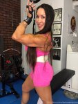 denisemasino-01-03-2021-2043796789-Sunday night workout. Getting the work in💪🏽.jpg