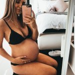 pregnant_bikini-00002.jpg