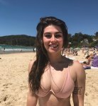 2018-10-04 04.23.19 1882431968369627256_231604092.jpg