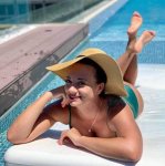 maltese-bikini-girls-10.jpg