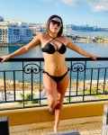 maltese-bikini-girls-10.jpg