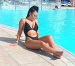 maltese-bikini-girls-6.jpg