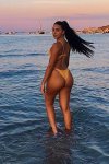 sexy-maltese-girl-294.jpg