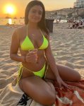 maltese-bikini-girls-14.jpg