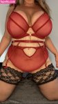 bustyholly_0139.jpg