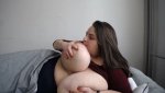 Women with huge boobs Web Cam.mp4_snapshot_00.00.13.933.jpg