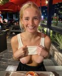 yfdaufmqgq5b1.jpg