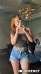 Bella_Thorne_nude_leaked_019.jpg