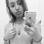 Busty Hot Chick Pic 007.jpg