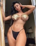 yvonne_bar_209.jpg