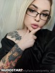 Pretty_Elli_nude_leaked_037.jpg