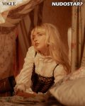 Sabrina_Carpenter_nude_leaked_020.jpg
